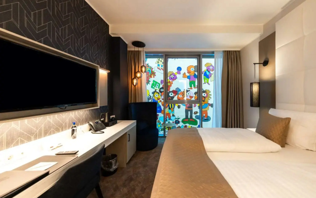 Best Western Premier Royal Blue - Adult Only