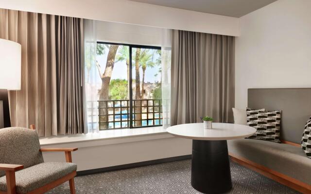 Hilton Scottsdale Resort & Villas