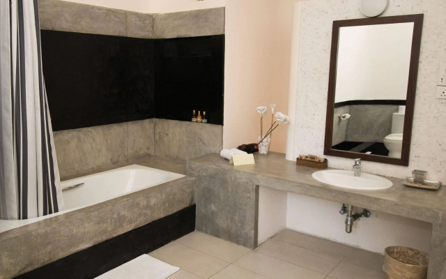 Colombo Hotel by Ceilao Villas