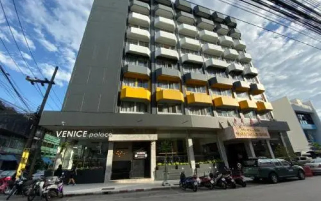 Venice Palace Hotel