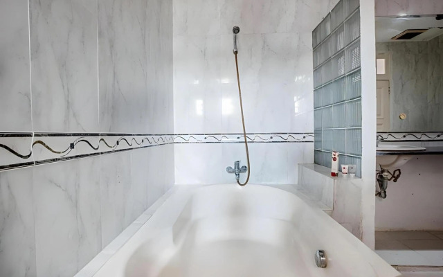 Super OYO 332 Residence G17 Kemang