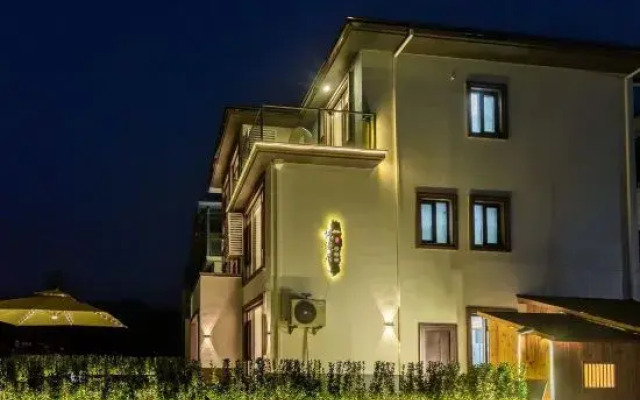 Tonglu Yuemanju Homestay