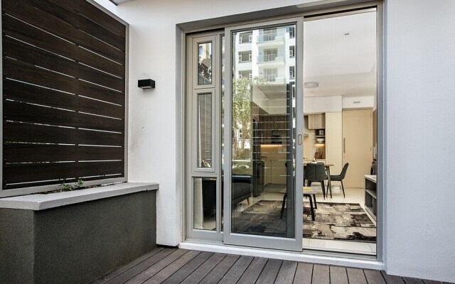 107 The Tyrwhitt Rosebank Adults Only
