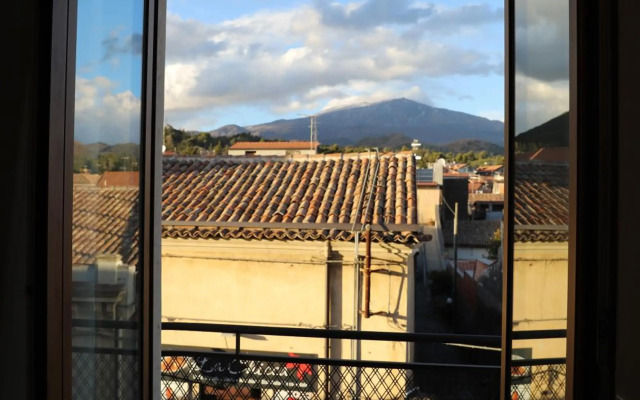 TalialETNA Apartments