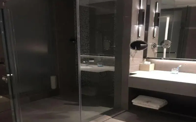 Dongguan  DeRucci Hotel