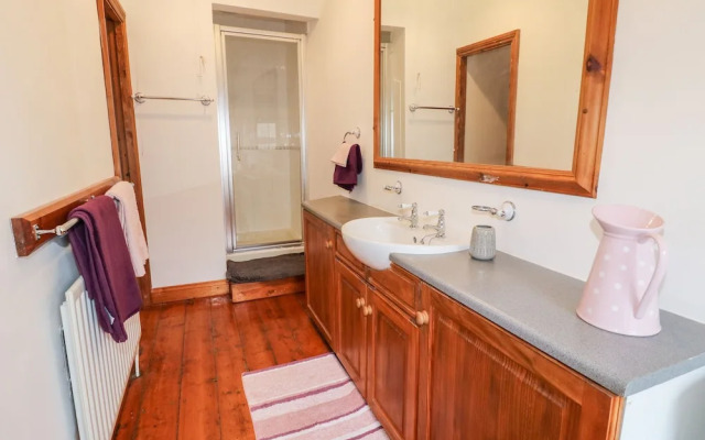 Hallbrook Cottage