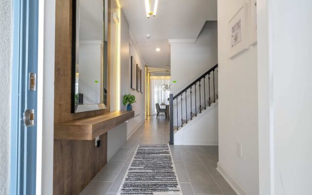 Wonderful 4Bd | Pool |Close To Disney | 2669