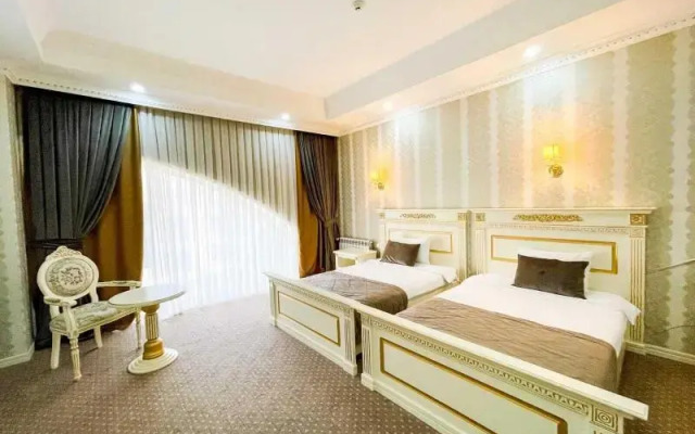 Premier Palace Apartment 1 Br Ggi