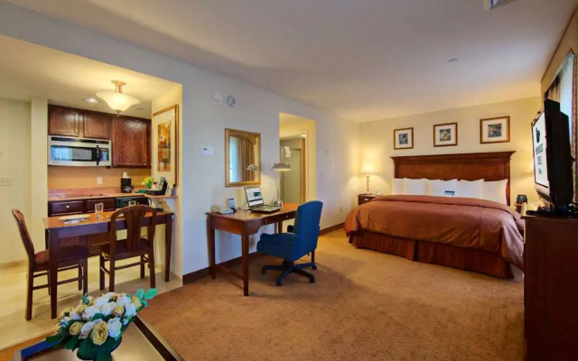 Homewood Suites by Hilton East Rutherford - Meadowlands