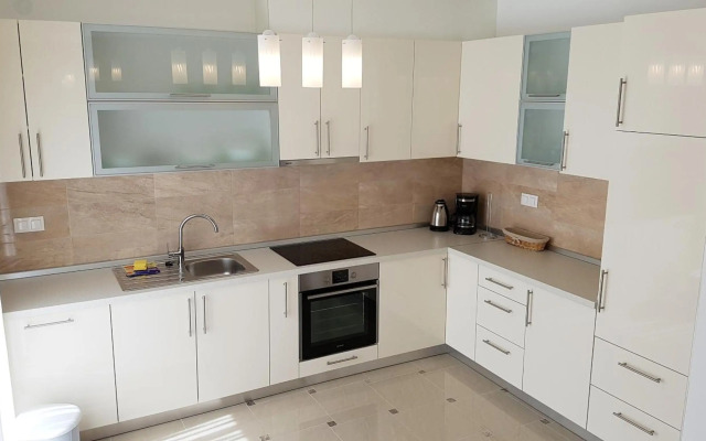 Villa Aurora 4-SternePrivate POOL