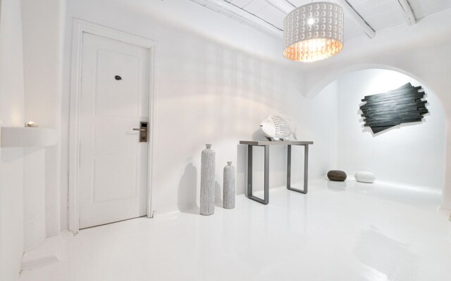 The One Mykonos