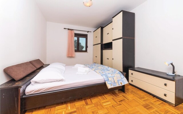 Amazing Apartment in Trogir With 1 Bedrooms and Wifi