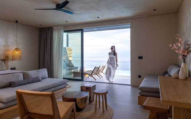 Le Grand Bleu Resort