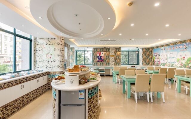 YiWu Defeng Hotel