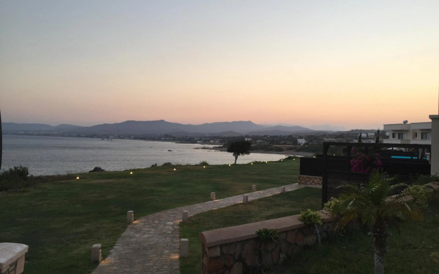 Al Mare Villas