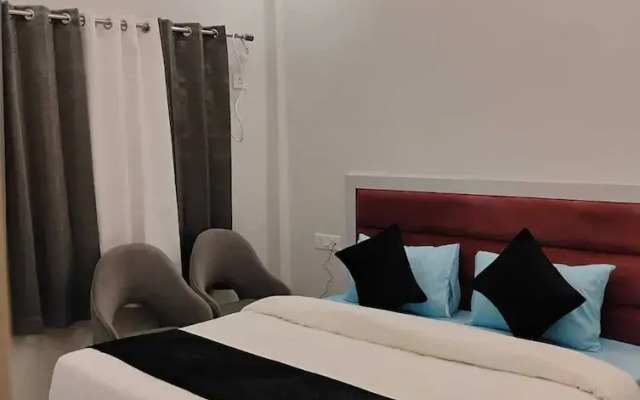 Aastha Guest House