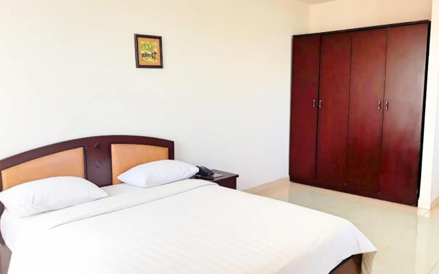 Long Beach Hotel Tuy Hoa – Guest Rooms – Tuy Hoa