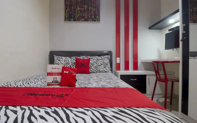 RedDoorz near Lawang Sewu