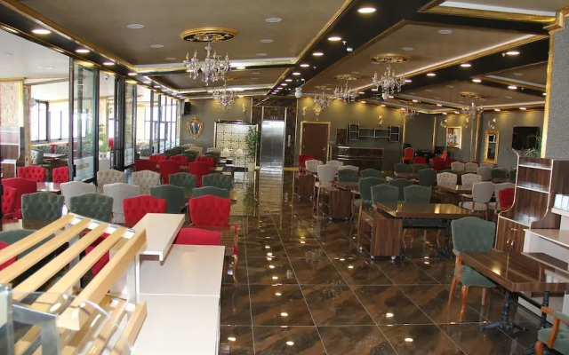 Savona Otel
