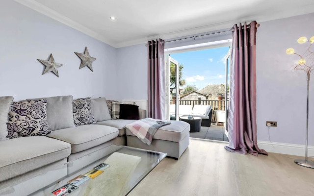 Sea Downs House With Free Parking By My Getaways