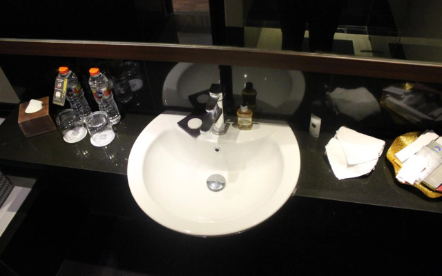 Best Western Plus Makassar Beach