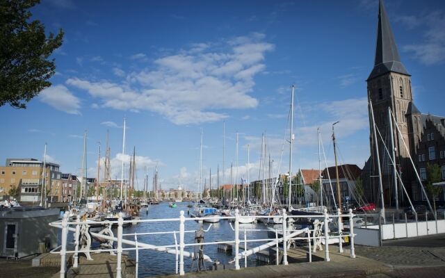 "DE BANK" - Hotel Apartments