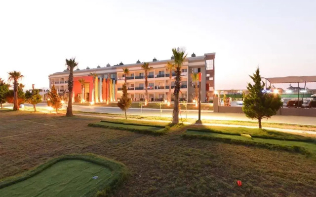 Hotella Resort & Spa