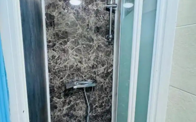 Oyo Unique Private Room