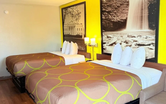 Super 8 By Wyndham Manassas