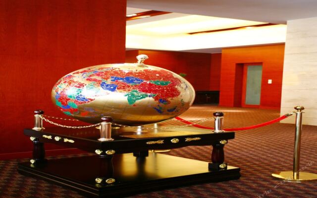 Iris Orchard All Suites Hotel (Tangshan Convention Center)