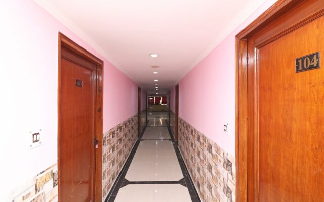 OYO 26906 Hotel Tarang