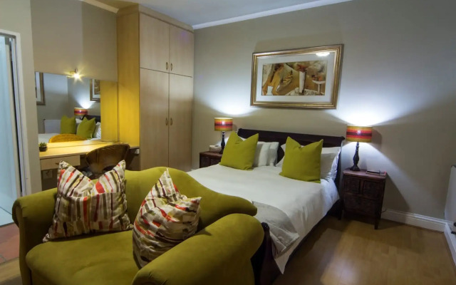 Casa Mia Guesthouse