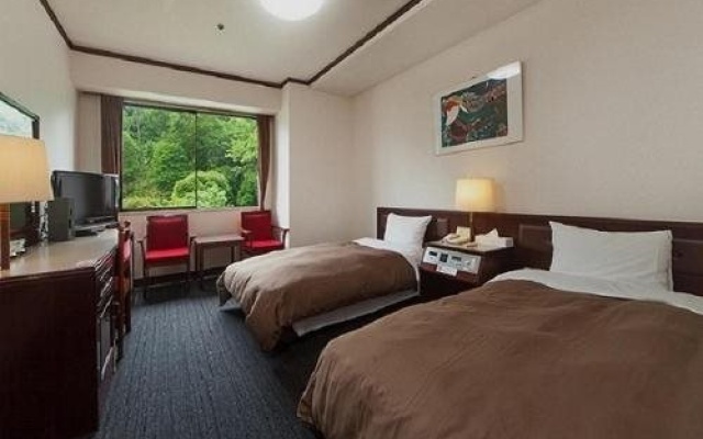 Hotel Sunshine Aoyama – Guest Rooms – Taishi