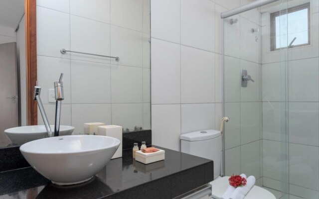 Maravilhoso Apartamento com Piscina Privativa