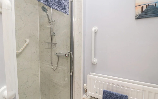 Islestone, 1 Temperance Terrace