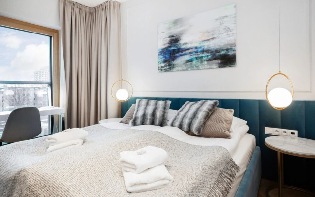 Mennica Residence Apartments by Renters