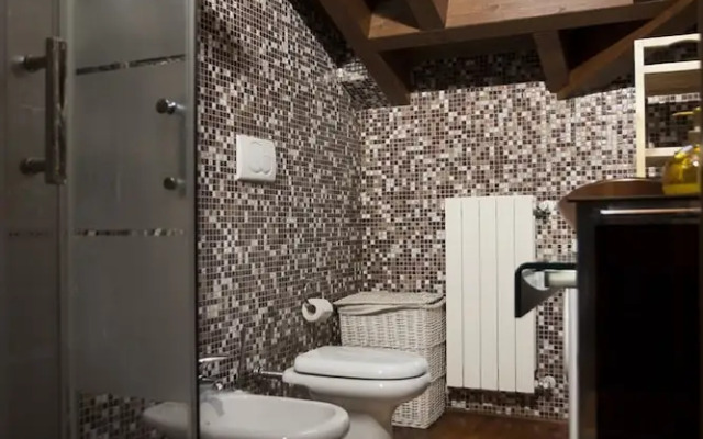 Bnbook - Train Station Loft