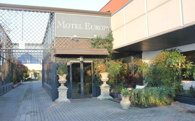 Europa Motel