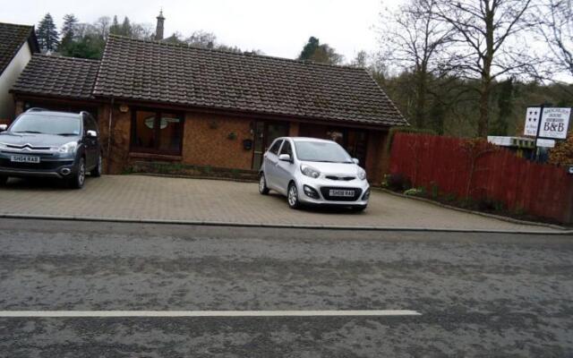 Shocarjen House B & B