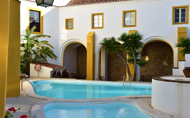 Pousada Convento de Evora - Historic Hotel