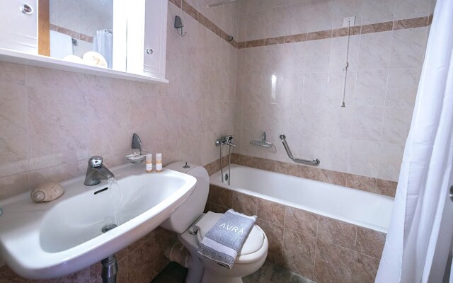 Hotel Avra
