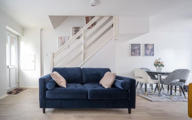Luxurious 2-bed House in Dartford