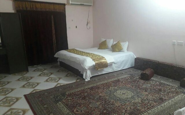 Al Eairy Hotel Apartments Baha 2
