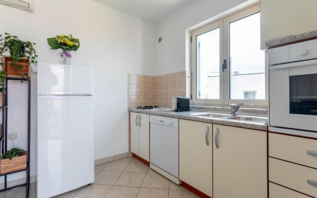Apartments Jakic 1