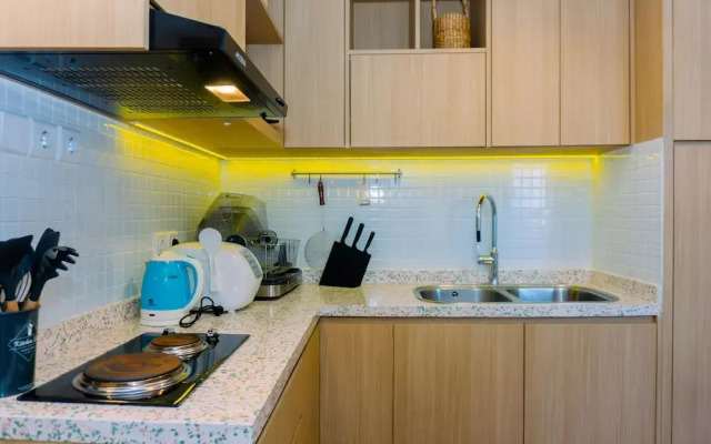 Full Furnished With Modern Design 1Br At West Vista Apartment