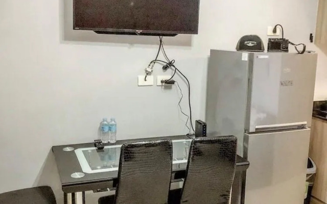USP Suites at Shore Residences