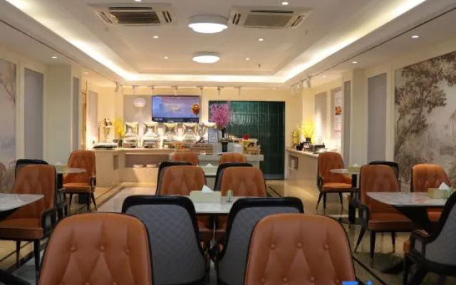Vienna Hotel (Linyi  Olympic Sports Center)