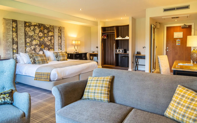 Peak Edge Hotel