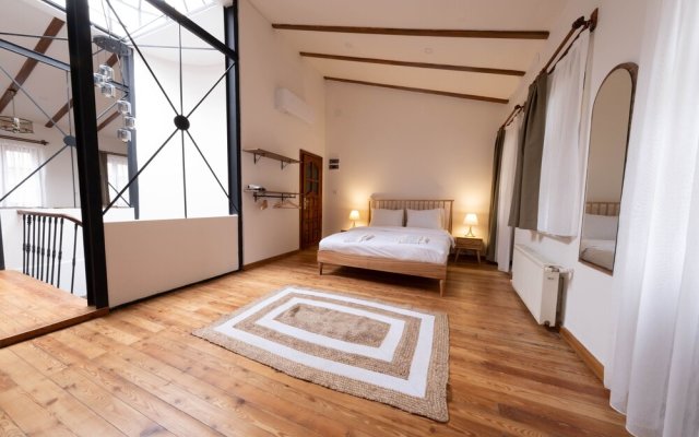 Penthouse in the Heart of Pera