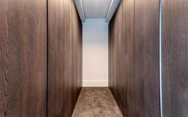 Aurum Allure - Bantry Bay